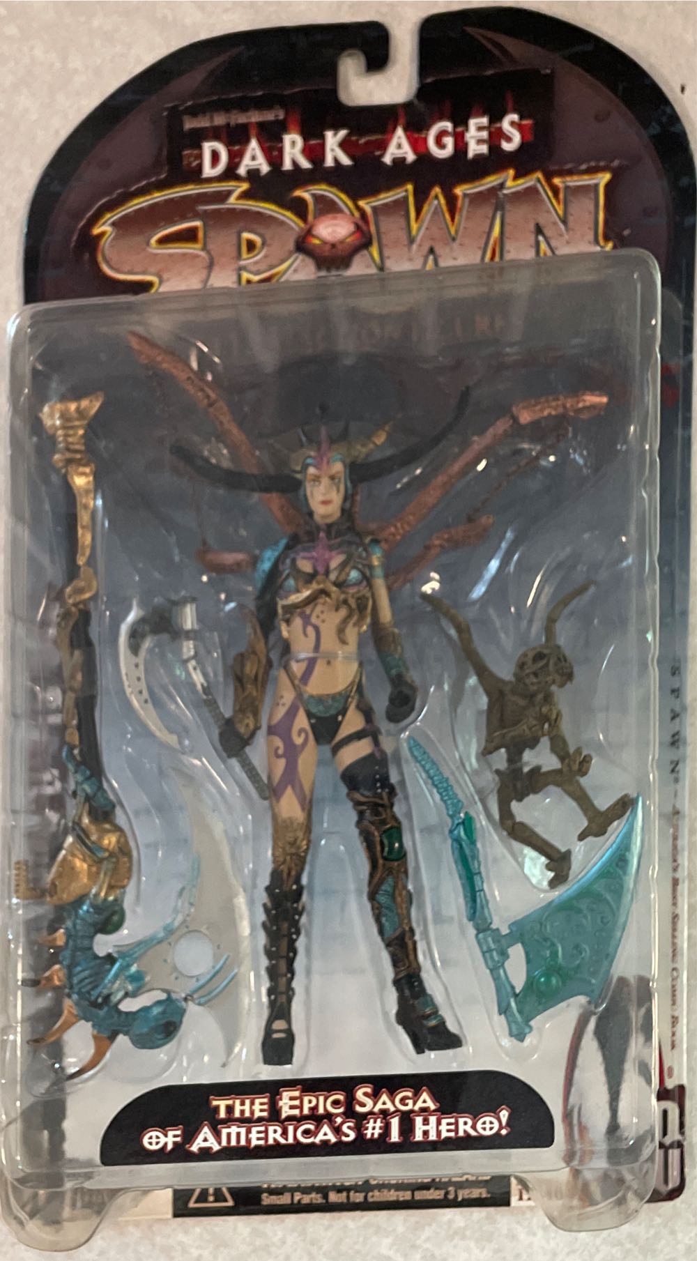 Spawn - The Dark Ages: The Skull Queen - Todd McFarlane (Mcfarlane) action figure collectible [Barcode 787926111422] - Main Image 3