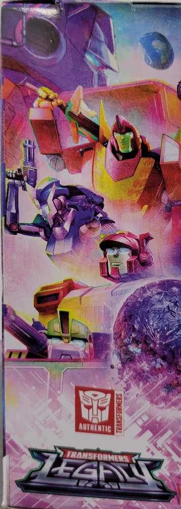 Minerva Walgreens - Hasbro (Legacy) action figure collectible - Main Image 4