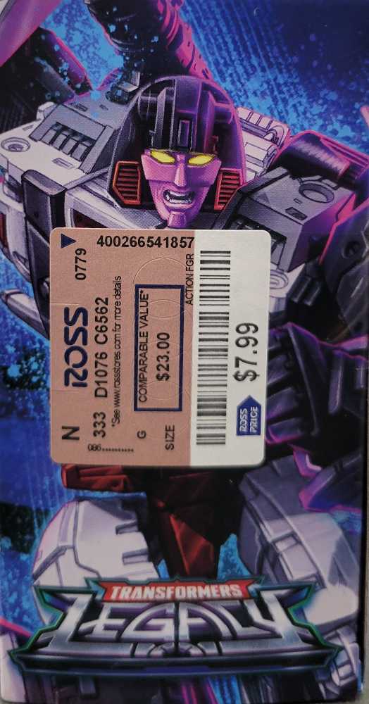 Transformers Legacy Crasher - Hasbro (Legacy Velocitron Speedia 500 Collection) action figure collectible - Main Image 4