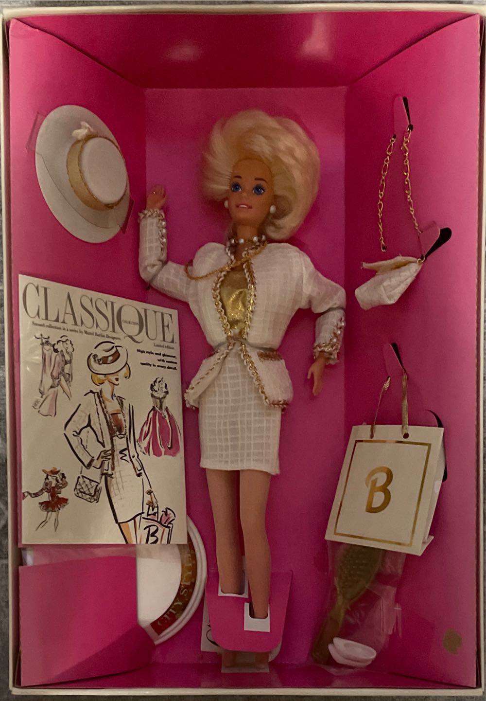 City Style Barbie - Mattel (Barbie: Collection) action figure collectible [Barcode 074299101496] - Main Image 2