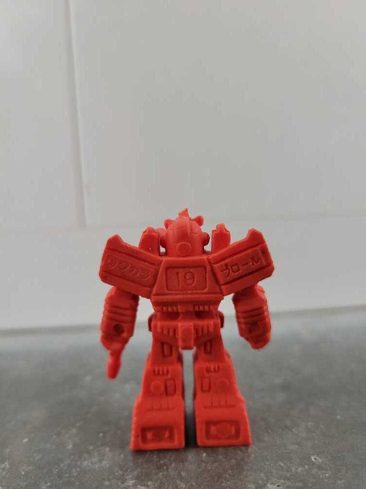 19 Prowl 2nd - Hasbro (Decoy) action figure collectible - Main Image 3