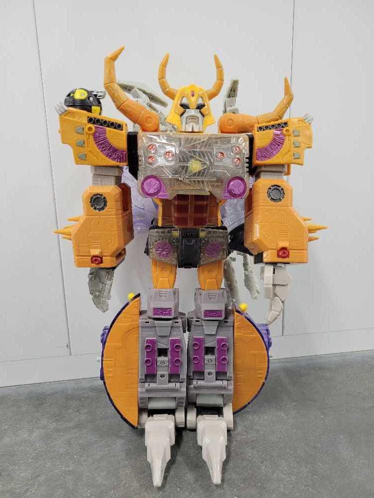 Unicron With Dead End 3rd - Hasbro (Armada) action figure collectible - Main Image 2