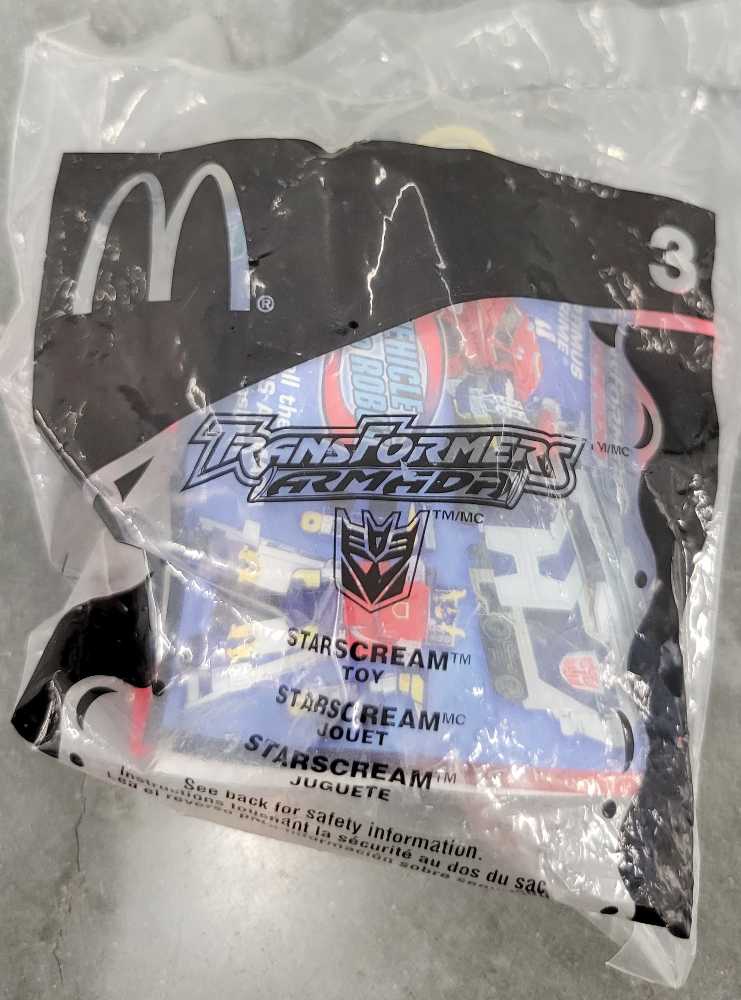 Starscream 5th McDonald’s  - Hasbro (Armada) action figure collectible - Main Image 2