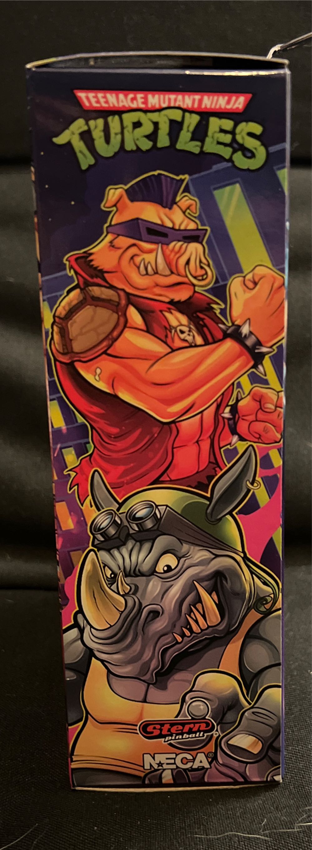 TMNT (Stern Pinball): Shredder - Neca/Reel Toys (Target Exclusive) action figure collectible - Main Image 3