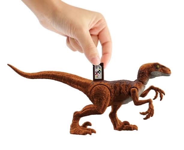 Velociraptor (Red) - Mattel (JW Legacy Collection) action figure collectible [Barcode 194735038770] - Main Image 3