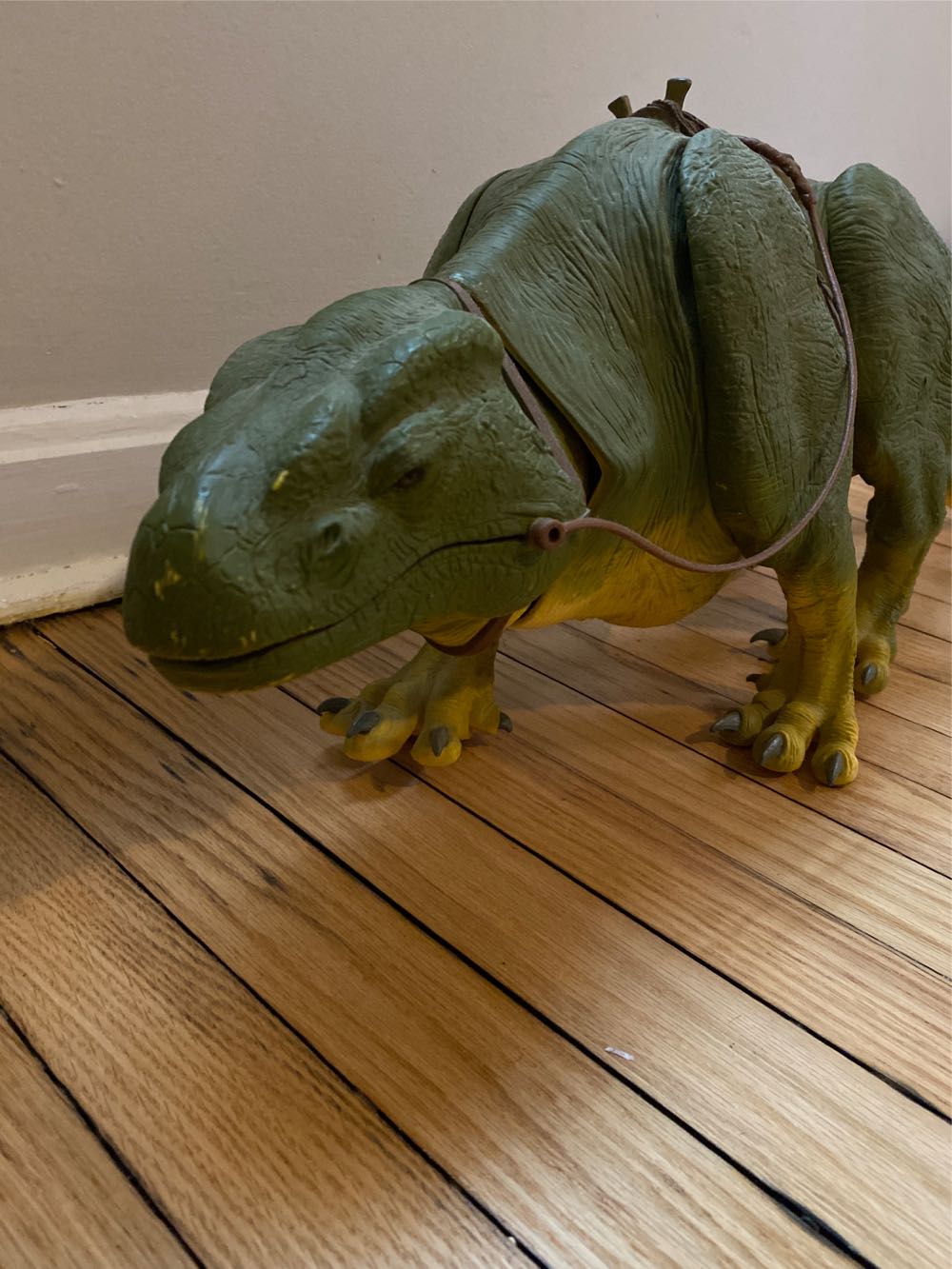 Dewback 12 Inch Scale  action figure collectible - Main Image 2