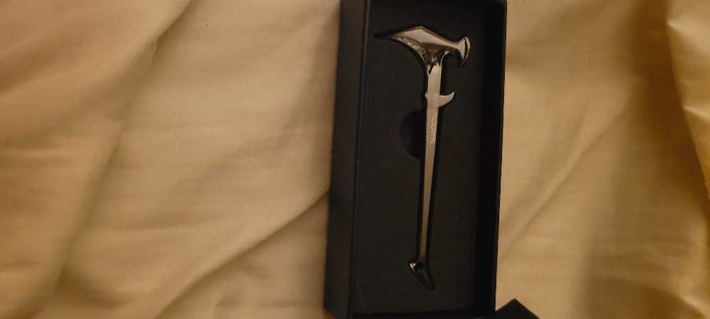 Middle Earth Shadow Of War Bottle Opener  action figure collectible - Main Image 2