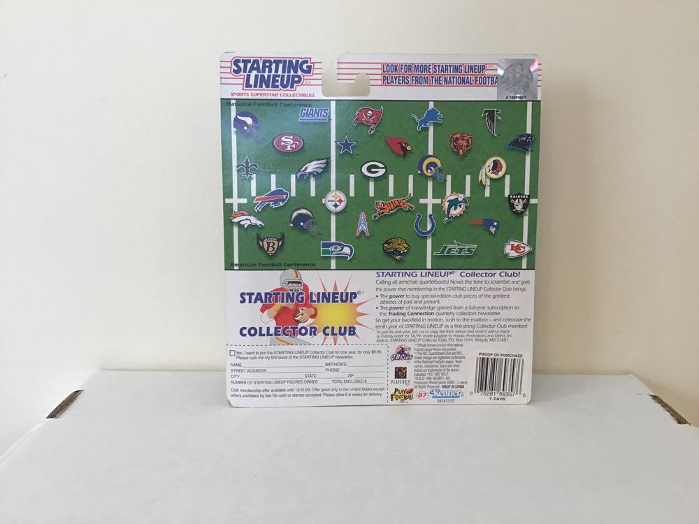 Terrell Davis - Kenner action figure collectible - Main Image 2