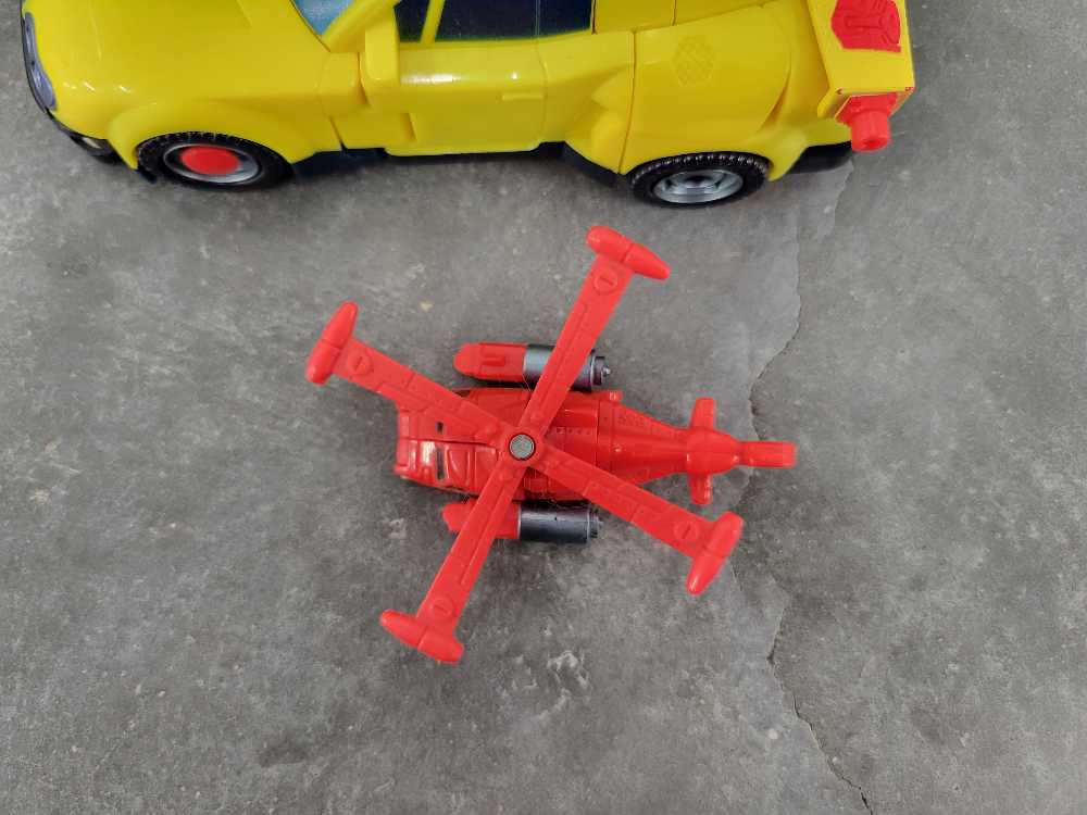 Jolt With Hot Shot Vehicle Mode  - Hasbro (Armada) action figure collectible - Main Image 2