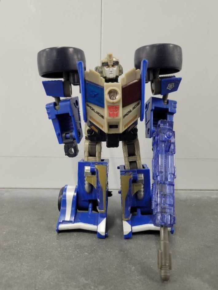 Prowl 2nd - Hasbro (Energon) action figure collectible - Main Image 2