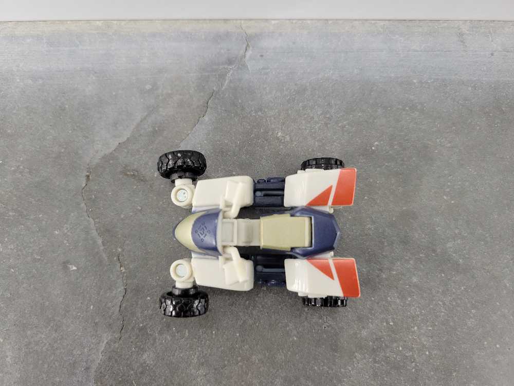 Sureshock With Highwire And Grindor  - Hasbro (Energon) action figure collectible - Main Image 2