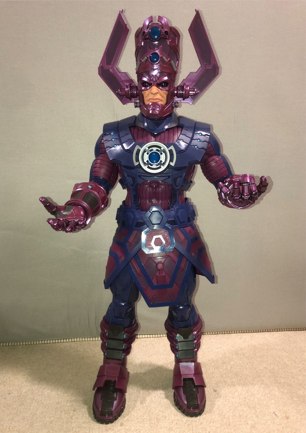 Marvel Legends HasLab 2022 Galactus #2 - Hasbro (Marvel) action figure collectible [Barcode 5010994104573] - Main Image 2