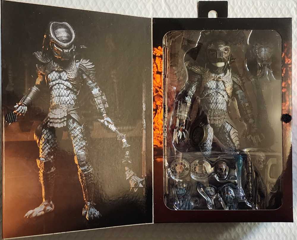 Predator Ultimate Warrior Predator - Neca (Predator) action figure collectible [Barcode 634482515860] - Main Image 3