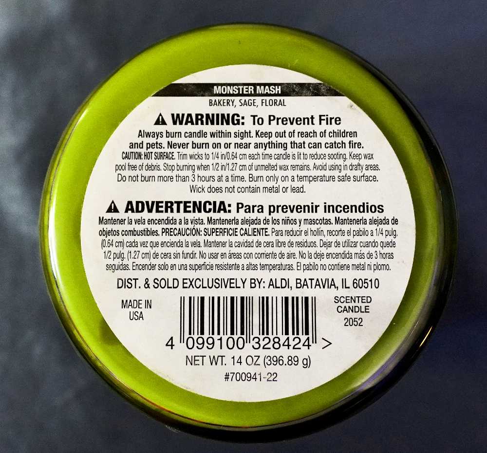CANDLE: Halloween Huntington Home - Monster Mash 2022 - Huntington Home (Halloween Candles) action figure collectible [Barcode 4099100328424] - Main Image 2
