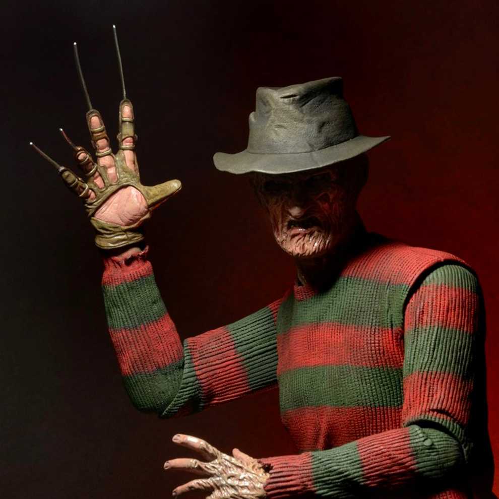 NECA A Nightmare On Elm Street Part 2: Freddy’s Revenge - Ultimate Freddy Krueger - Neca (A Nightmare On Elm Street) action figure collectible - Main Image 3