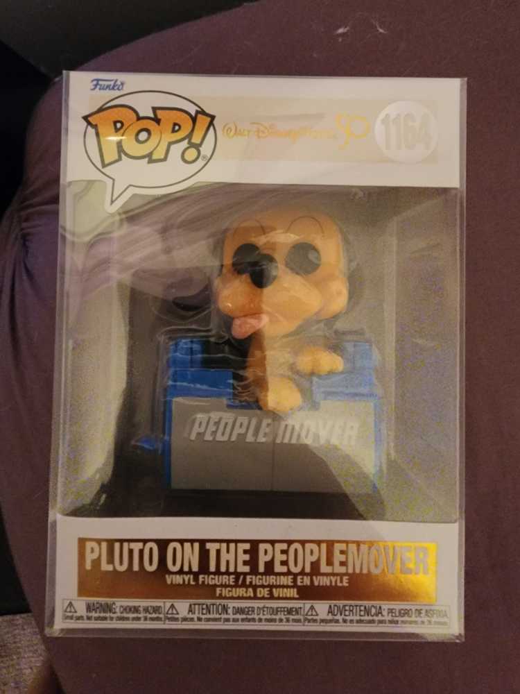 Disney World 50th 1164, Pluto On The People Mover Multicolor  action figure collectible [Barcode 889698595094] - Main Image 2