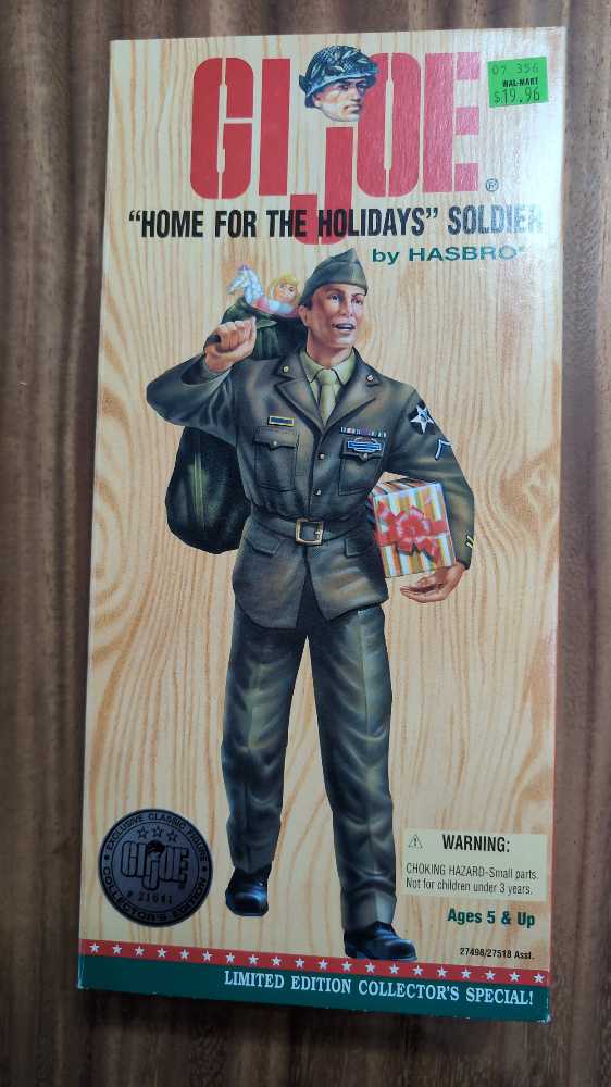G.I. Joe Collector’s Edition - Home For The Holidays Soldier - Hasbro (G.I. Joe Collector’s Edition) action figure collectible [Barcode 076281274980] - Main Image 1