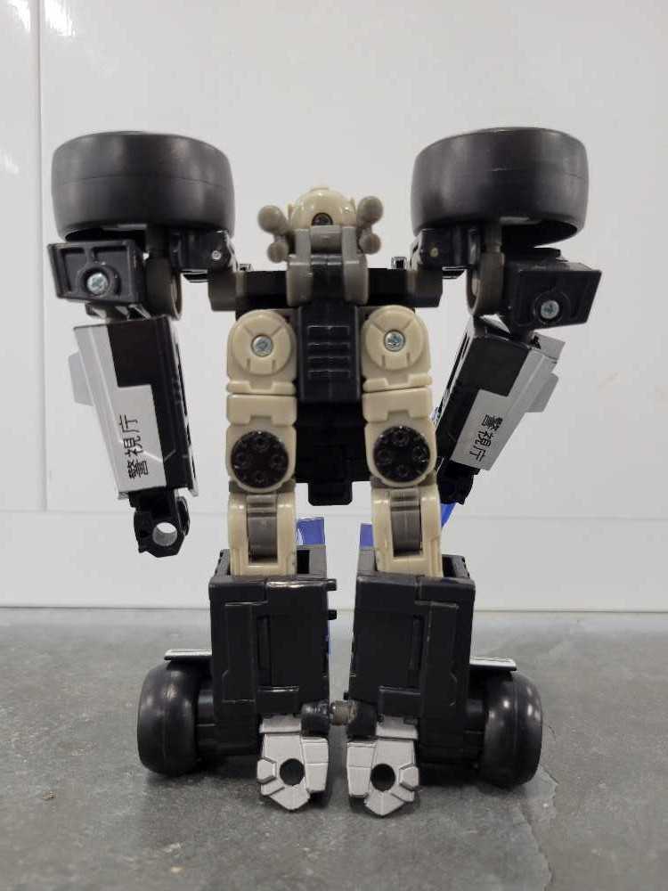 Prowl With Checkpoint S.W.A.T. K-Mart - Hasbro (Energon) action figure collectible - Main Image 4