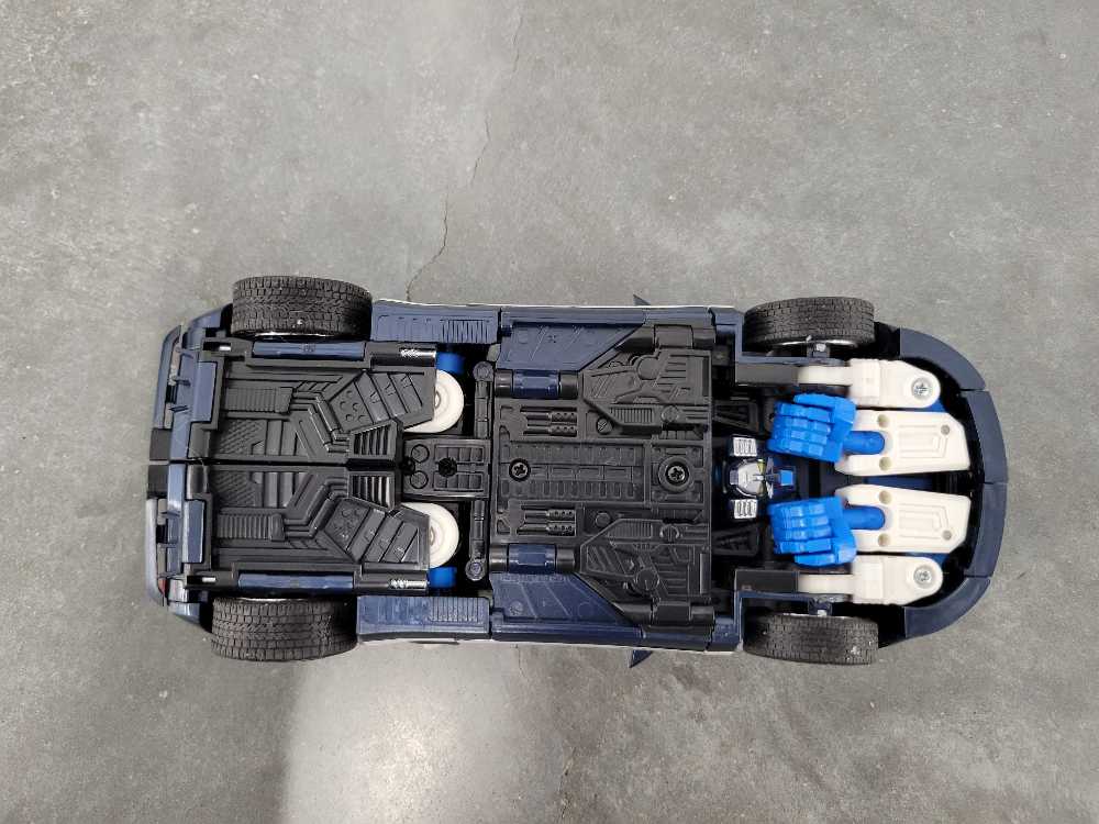 Mirage 3rd Vehicle Mode  - Hasbro (Alternators) action figure collectible - Main Image 4