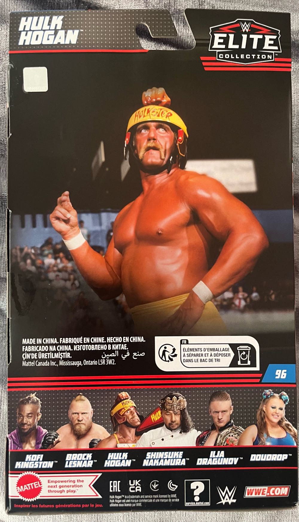 Hulk Hogan - Mattel (WWE Elite Series 96) action figure collectible [Barcode 194735021529] - Main Image 2