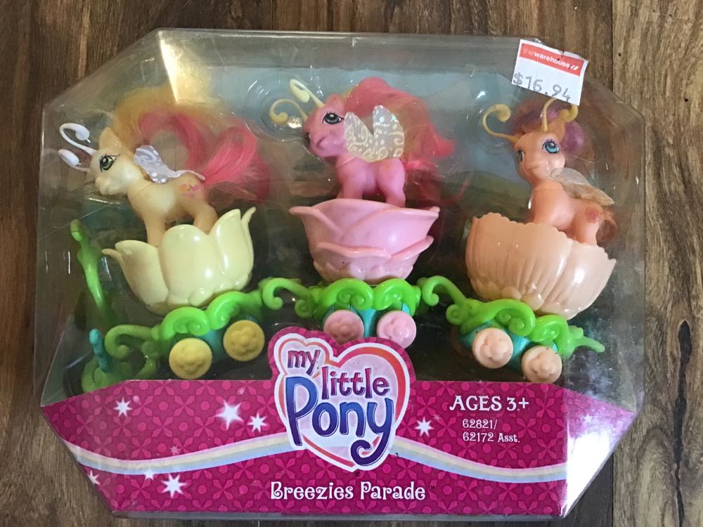 Breezies Parade, Orange Flower Dancing Daffodil, Pink Petals  (MIB G3) action figure collectible [Barcode 653569191681] - Main Image 2