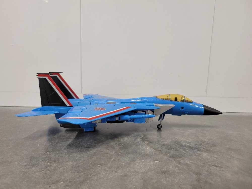 Thundercracker MP-11 Jet Mode - Takara (Masterpiece 1984) action figure collectible - Main Image 3