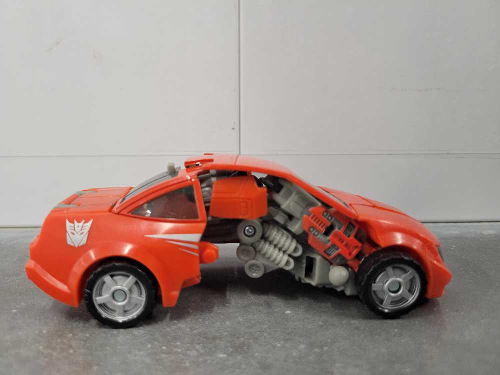 Swindle Vehicle Mode  - Hasbro (Movie) action figure collectible - Main Image 3