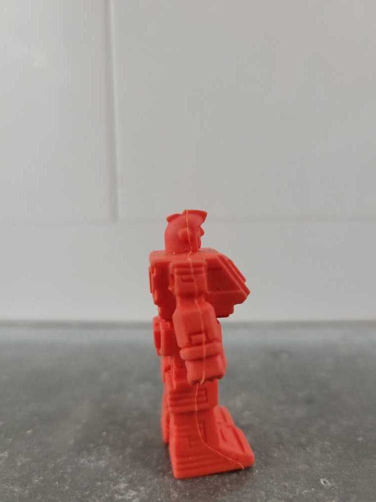 7 Ironhide - Hasbro (Decoy) action figure collectible - Main Image 2