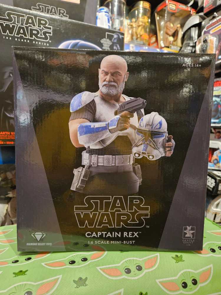 Captain Rex  - Diamond Select Toys (Statues/Bust) action figure collectible [Barcode 699788843390] - Main Image 2