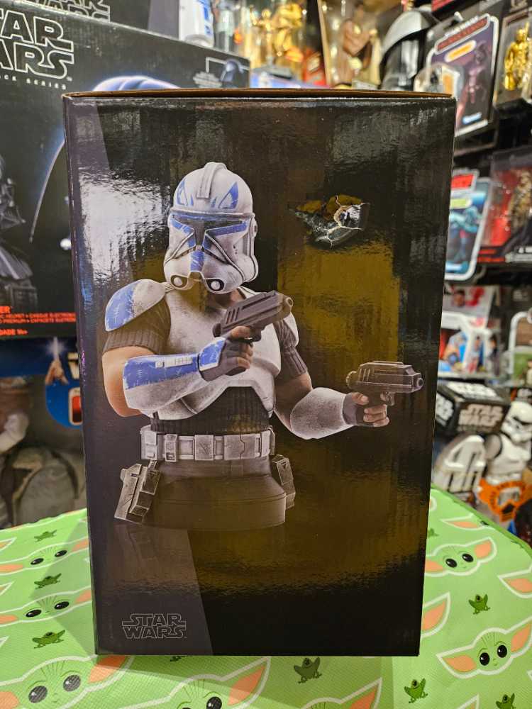 Captain Rex  - Diamond Select Toys (Statues/Bust) action figure collectible [Barcode 699788843390] - Main Image 4