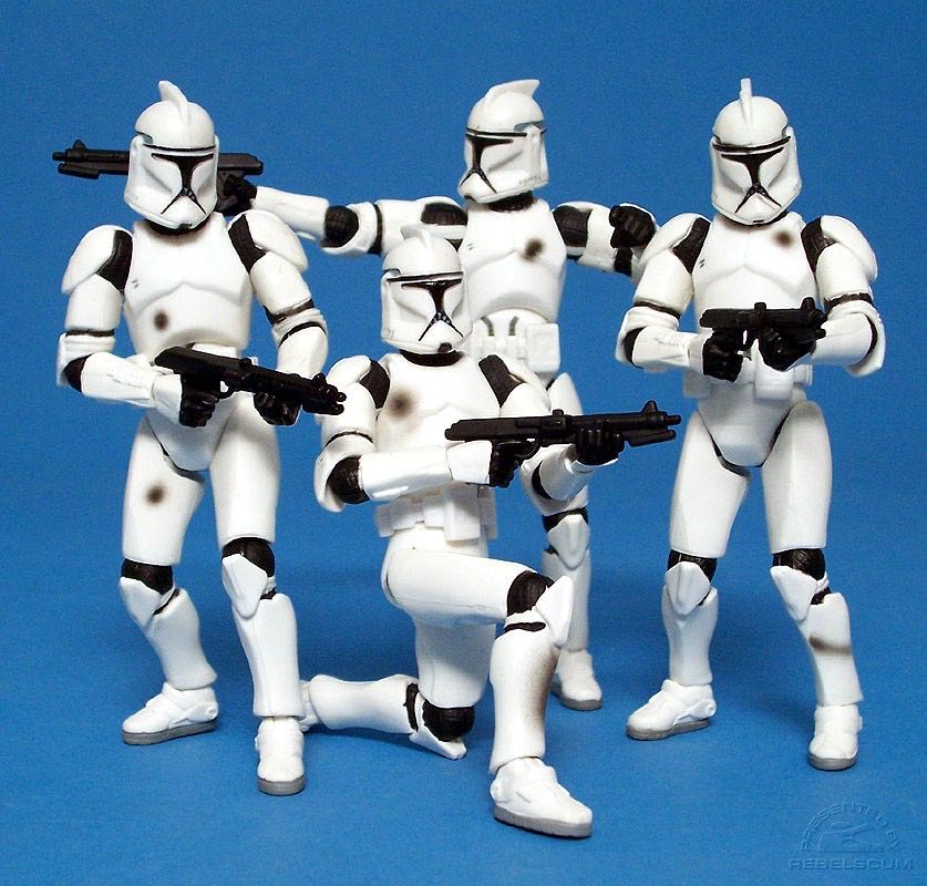 Clone Trooper (Troop Builder 4-pack White with Battle Damage) - Hasbro (Star Wars - The Original Trilogy Collection) action figure collectible [Barcode 653569081753] - Main Image 3