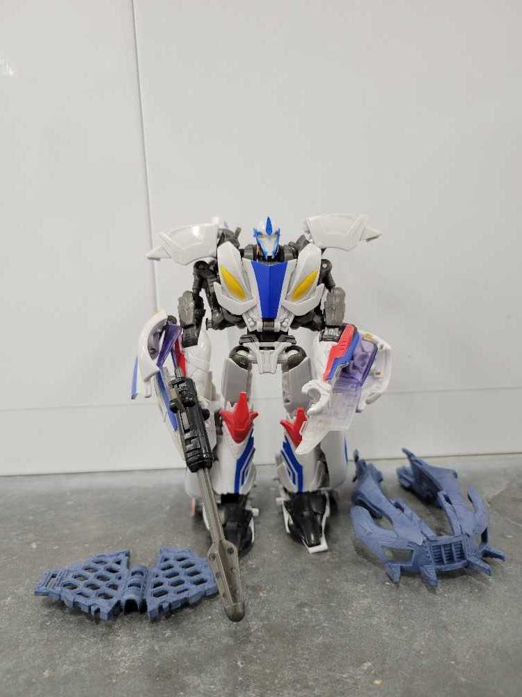 Smokescreen Robot Mode - Hasbro (Prime Beast Hunters) action figure collectible - Main Image 2