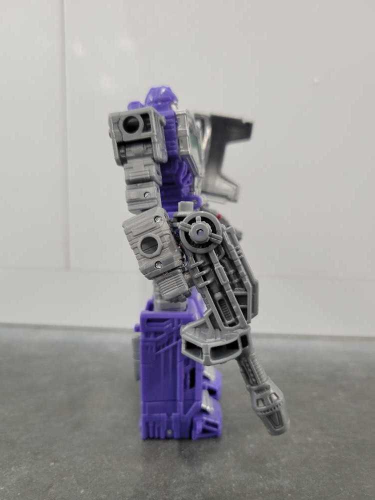 Refraktor Spectro - Hasbro (Transformers Siege) action figure collectible - Main Image 3