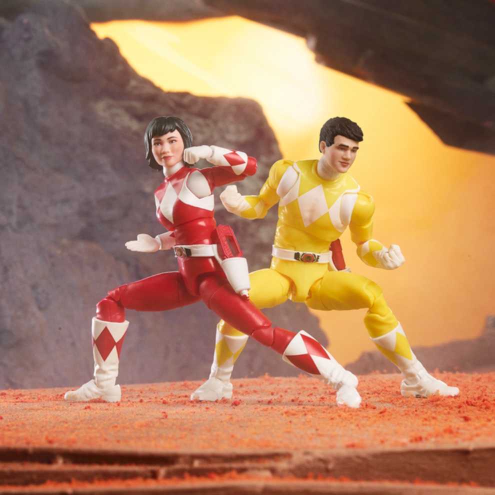 Mighty Morphin Power Rangers Lightning Collection - Red Ranger (Trini) & Yellow Ranger (Jason) - Hasbro (Power Rangers Lightning Collection) action figure collectible [Barcode 5010994162801] - Main Image 4