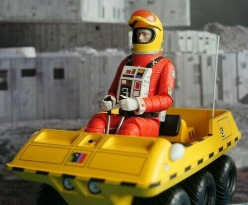 Space: 1999 Deluxe Action Figure - Alan Carter In Spacesuit - Sixteen12 Collectables, LTD. action figure collectible - Main Image 3