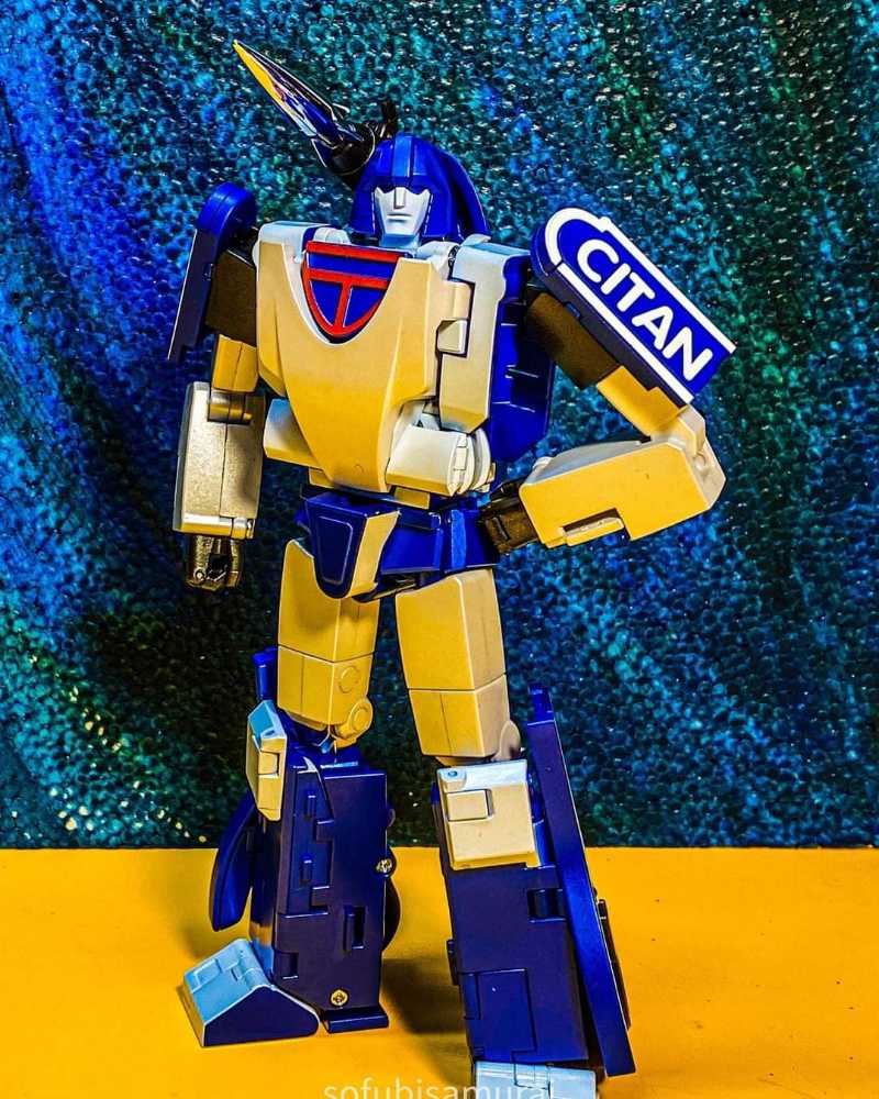 FT-49 Phantasm  - Fanstoys (Masterpiece 1984) action figure collectible - Main Image 1