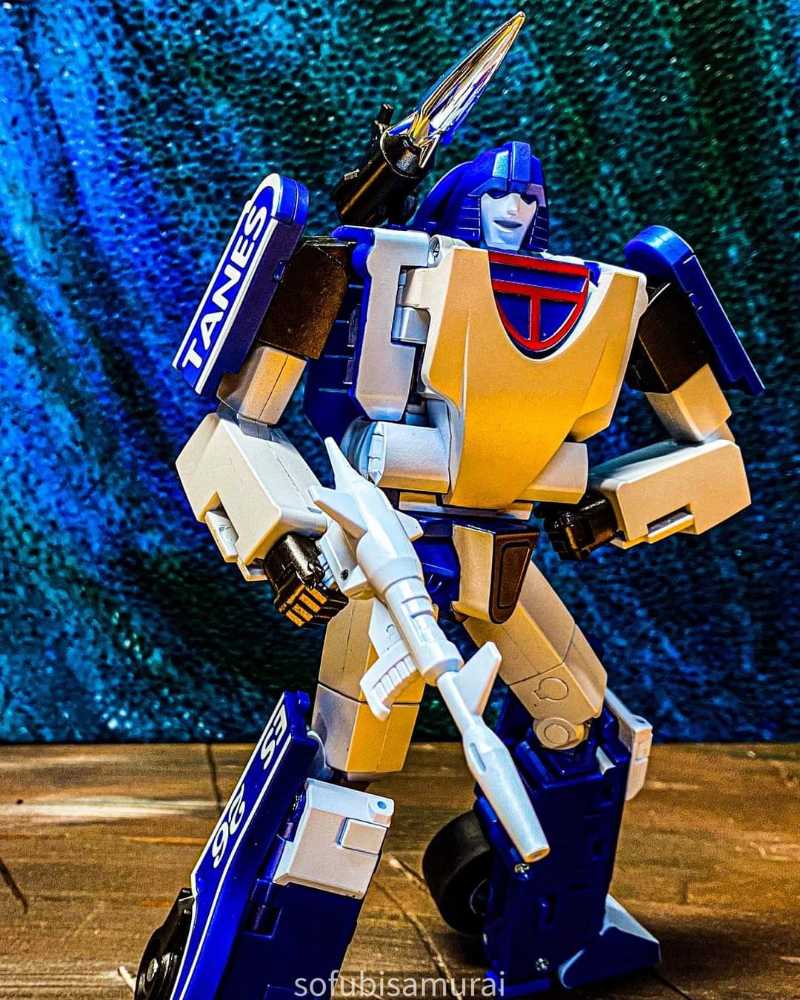 FT-49 Phantasm  - Fanstoys (Masterpiece 1984) action figure collectible - Main Image 3
