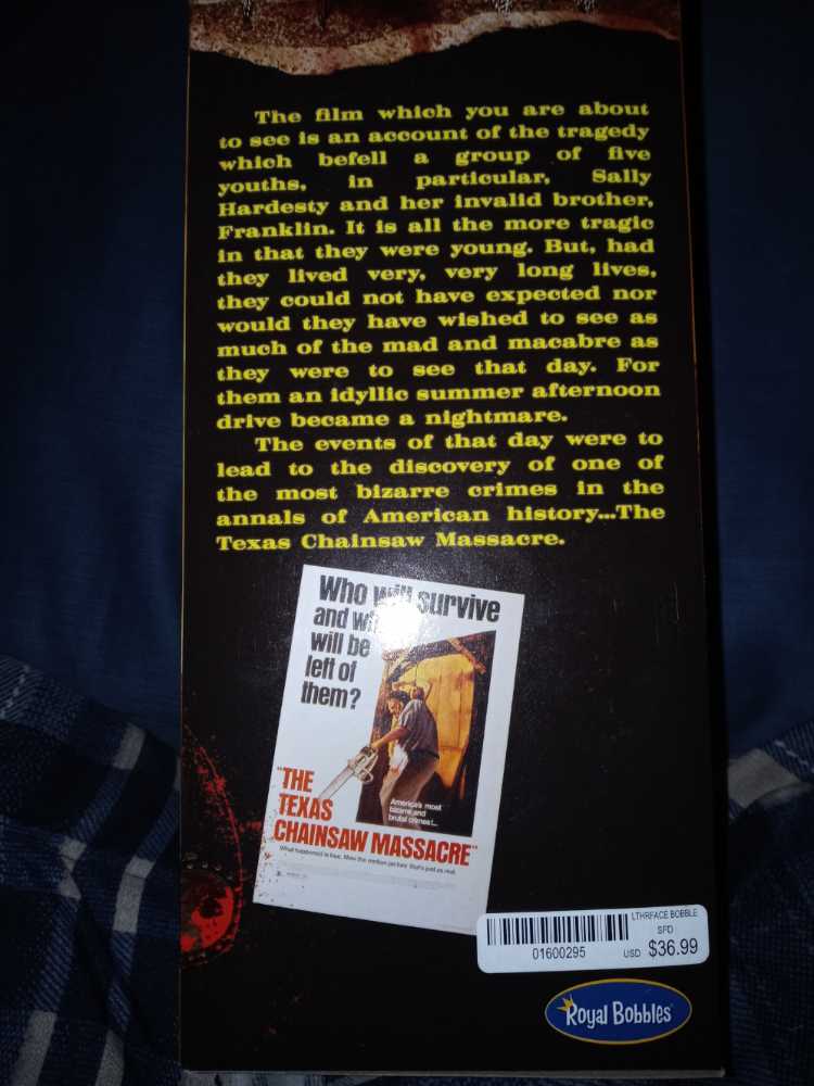 Texas Chainsaw Massacre: Leatherface With Pretty Woman Mask - Royal Bobbles (Texas Chainsaw Massacre) action figure collectible - Main Image 3