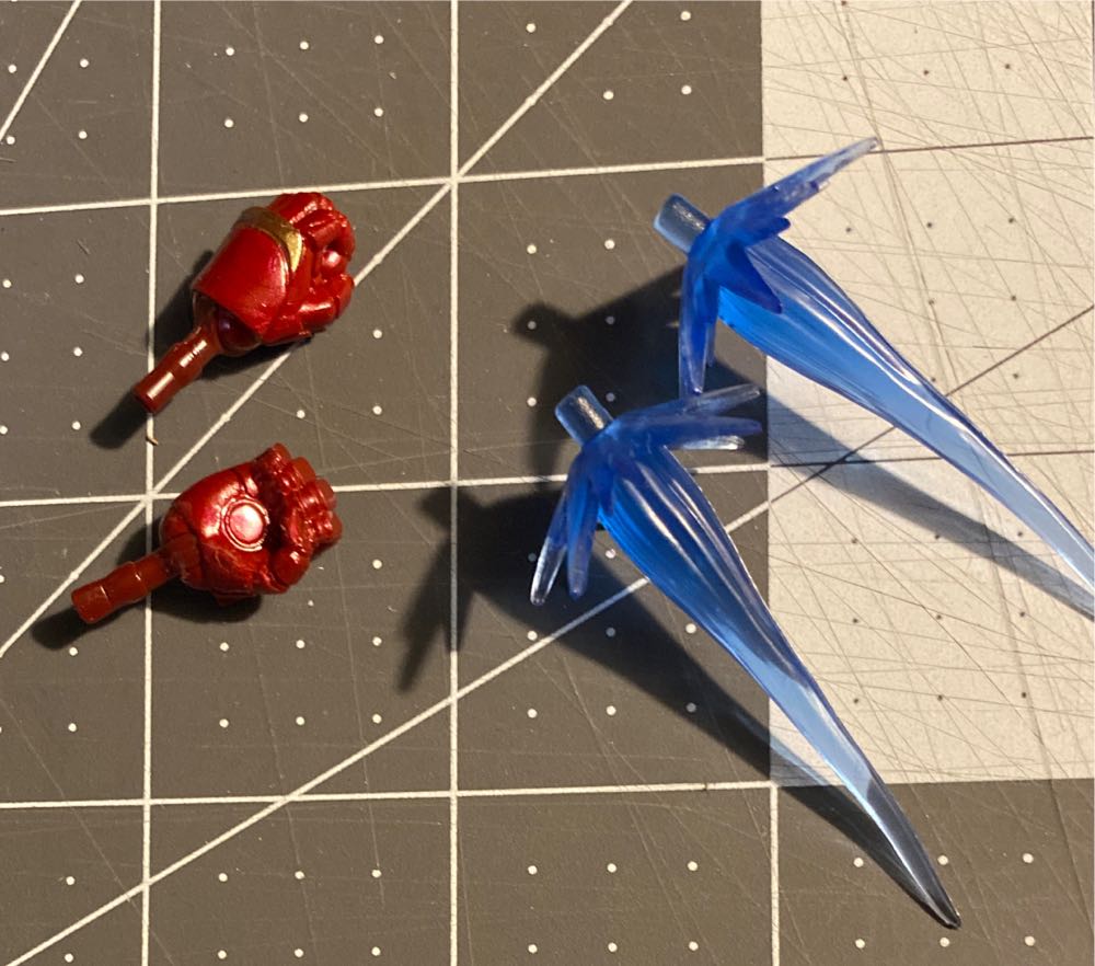 Iron Man: Zombie Iron Man - Hasbro (Marvel Legends What If...? Series) action figure collectible [Barcode 5010993942671] - Main Image 4