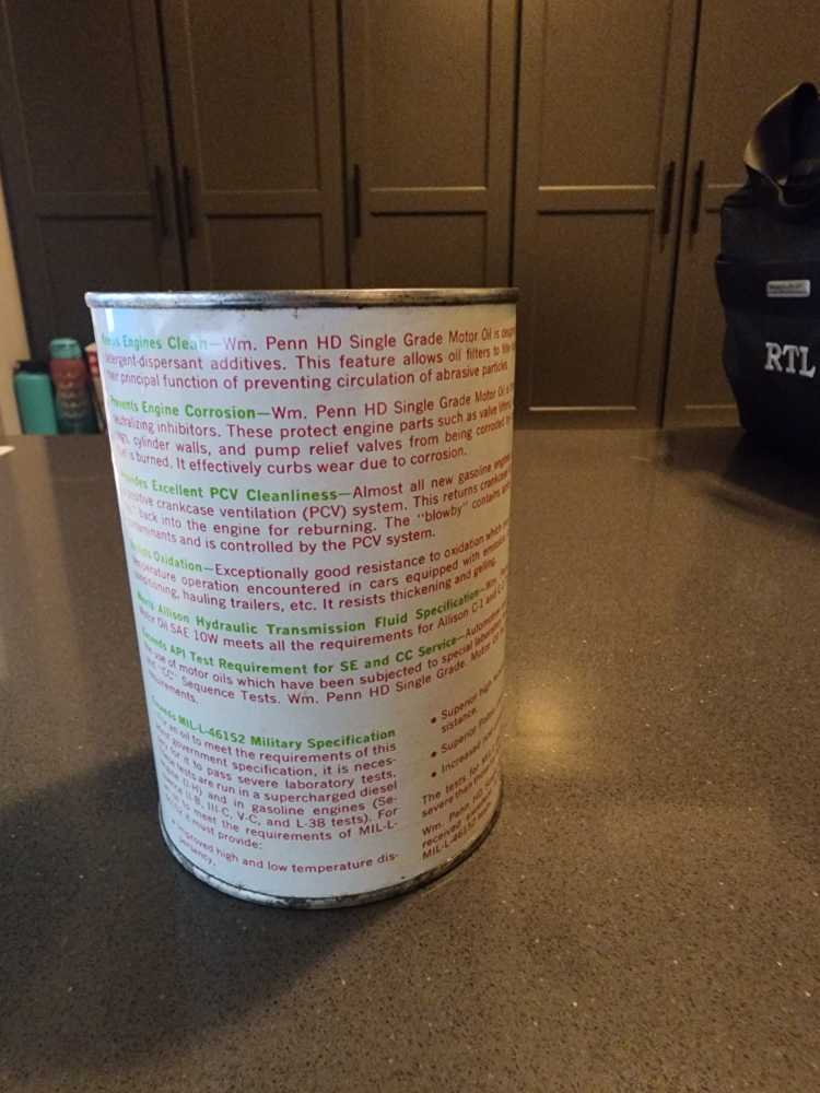 WM PENN HD Single Grade Motor Oil (73)  action figure collectible - Main Image 2