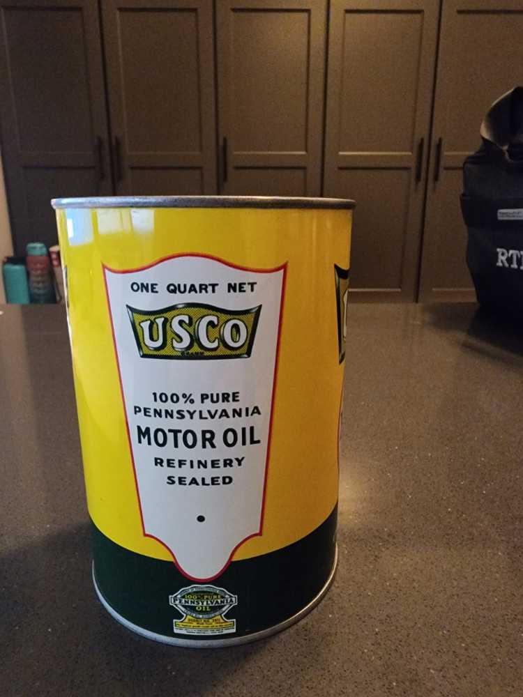 Premium USCO Motor Oil (72)  action figure collectible - Main Image 2