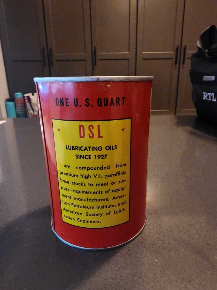 DSL Heavy Duty Lubricating Oil (79)  action figure collectible - Main Image 3