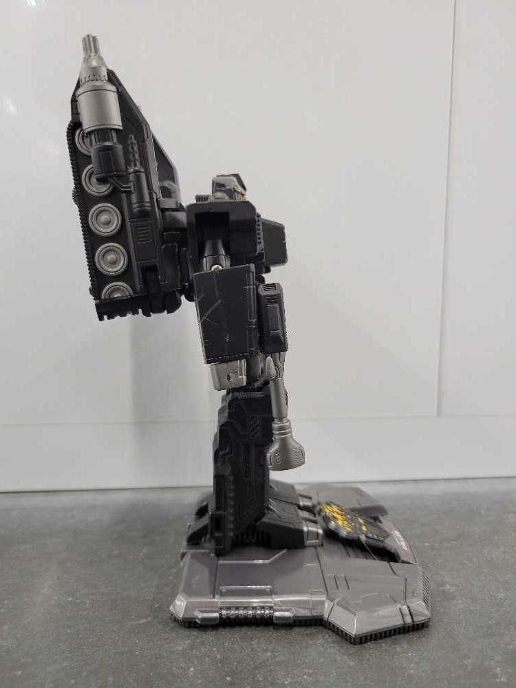Fallen, The WWI Robot Mode - Hasbro (Titanium) action figure collectible - Main Image 3