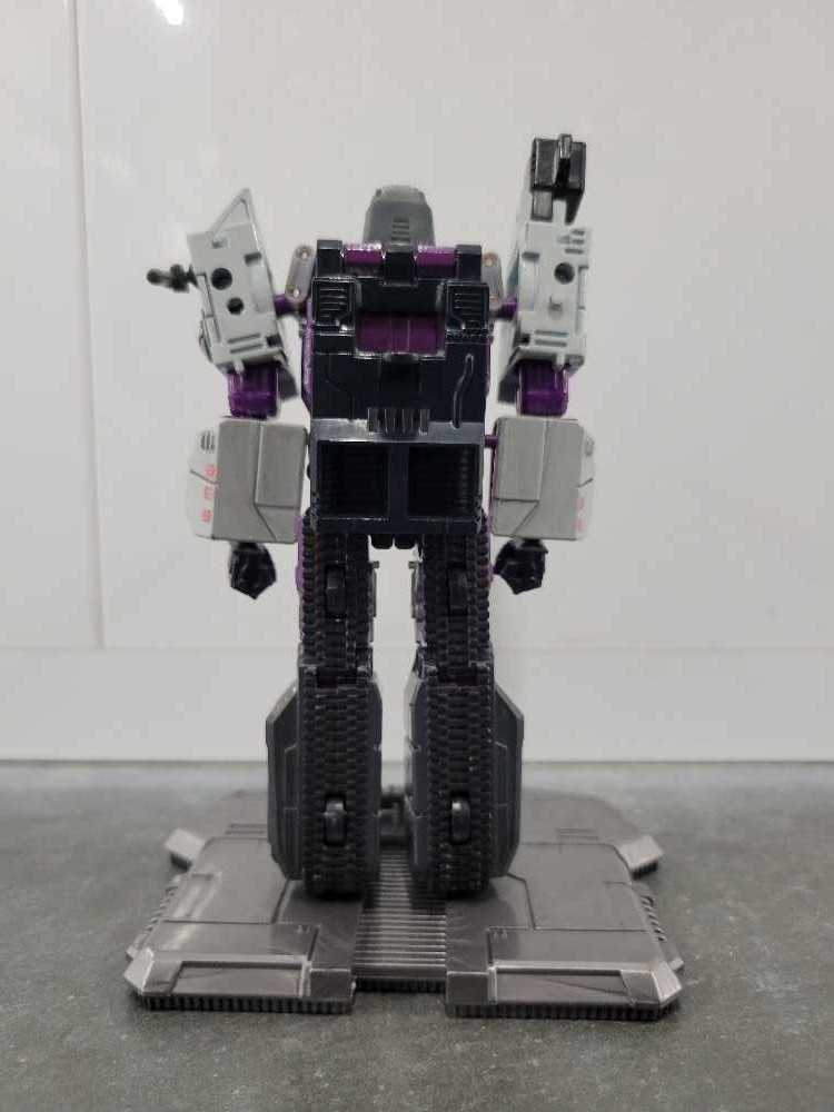 Megatron Tank Robot Mode - Hasbro (Titanium) action figure collectible - Main Image 4