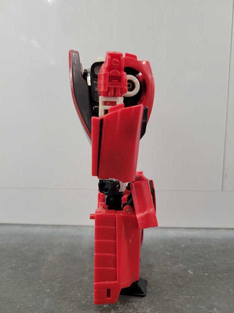 Sideswipe  - Hasbro (Classics) action figure collectible - Main Image 3