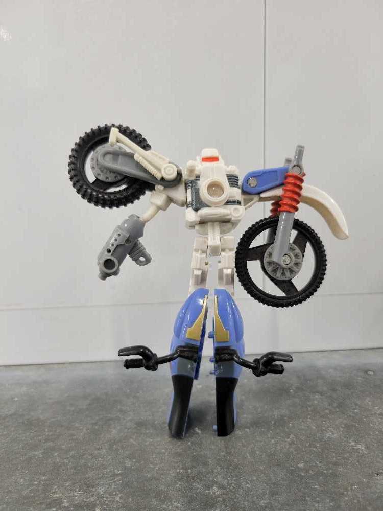 High Wire With Kicker - Hasbro (Energon) action figure collectible - Main Image 2