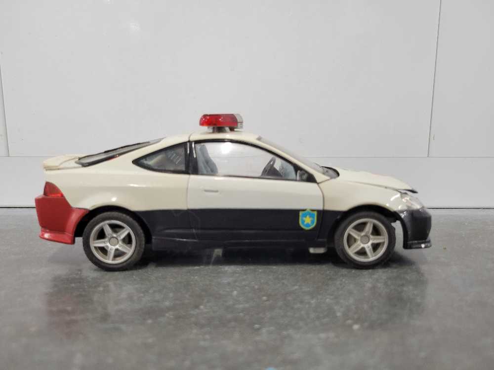 Prowl 4th Vehicle Mode  - Hasbro (Alternators) action figure collectible - Main Image 3