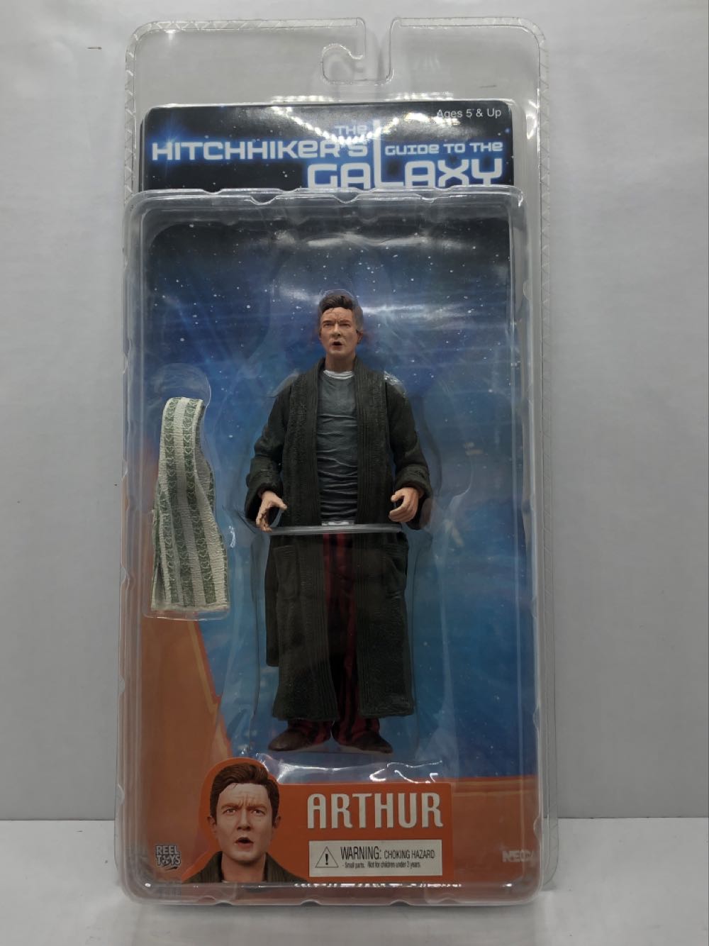 Arthur - Neca (Hitchhiker’s Guide To The Galaxy) (Hitchhiker’s Gude To The Galaxy) action figure collectible - Main Image 1
