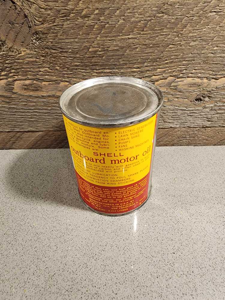 Shell Outboard Motor Oil Half Pint Full Dark Red (37)  action figure collectible - Main Image 2