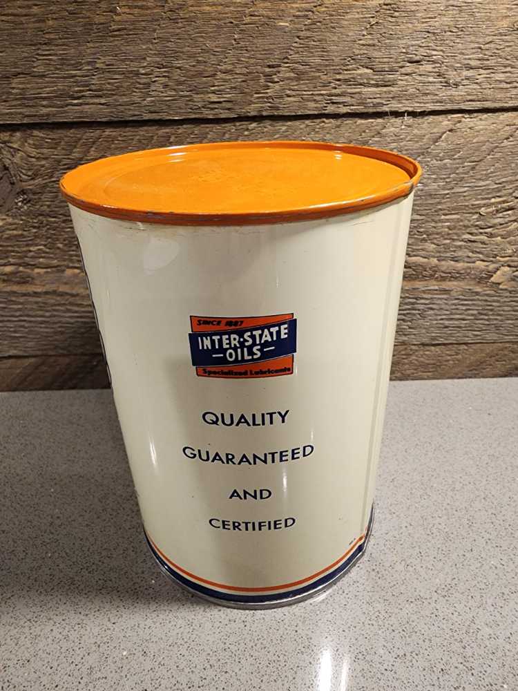 Inter-state XL Oil (Full Can) (45)  action figure collectible - Main Image 2